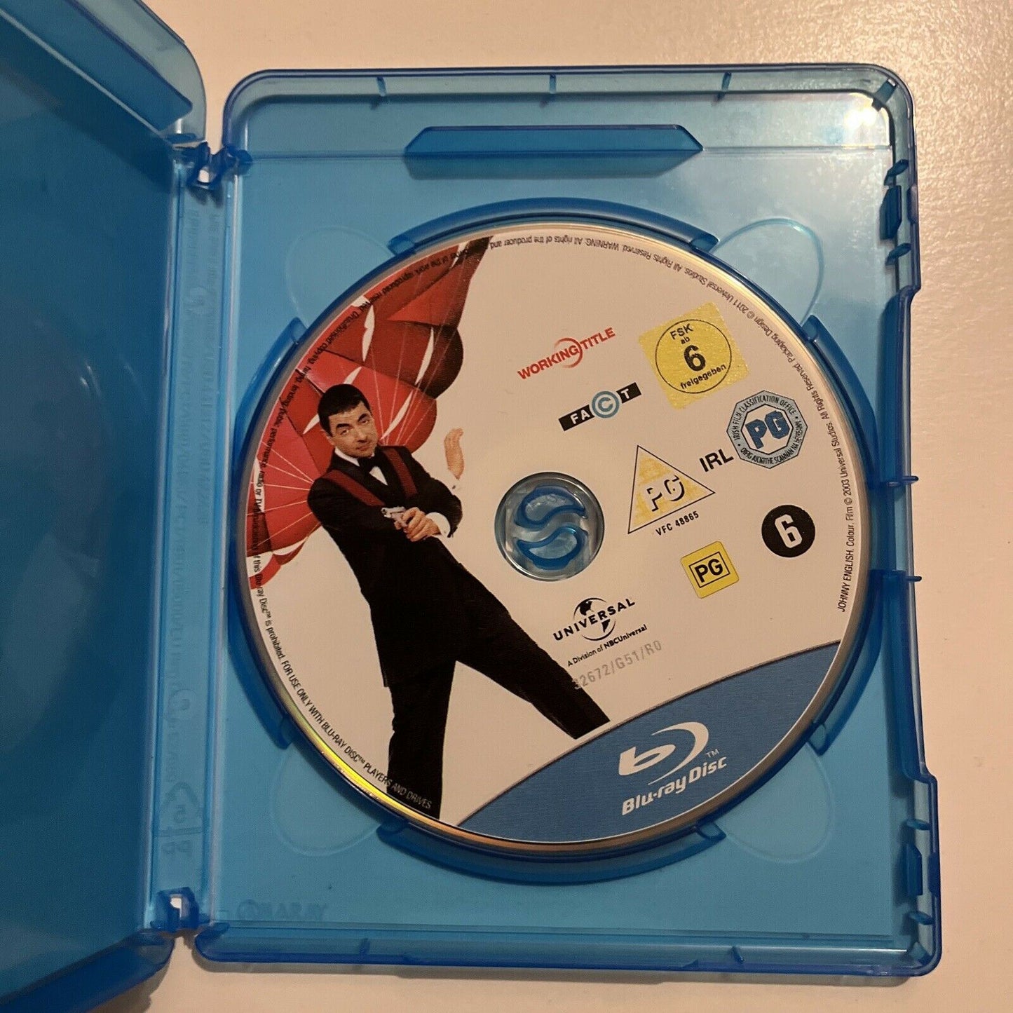 Johnny English (Blu-ray, 2011) Rowan Atkinson, Natalie Imbruglia. Region B