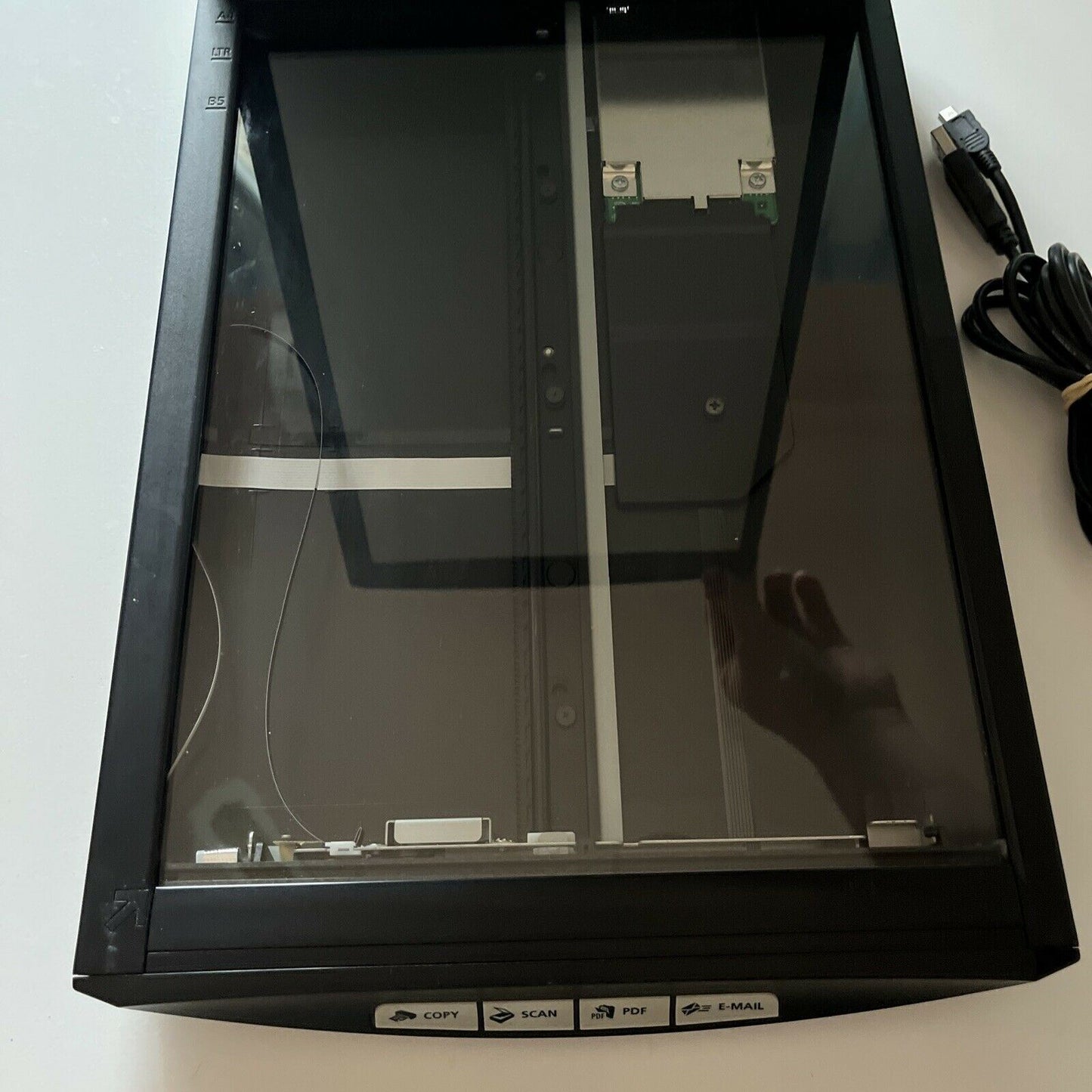 Canon CanoScan LIDE 100 Flatbed Scanner USB Self Powered