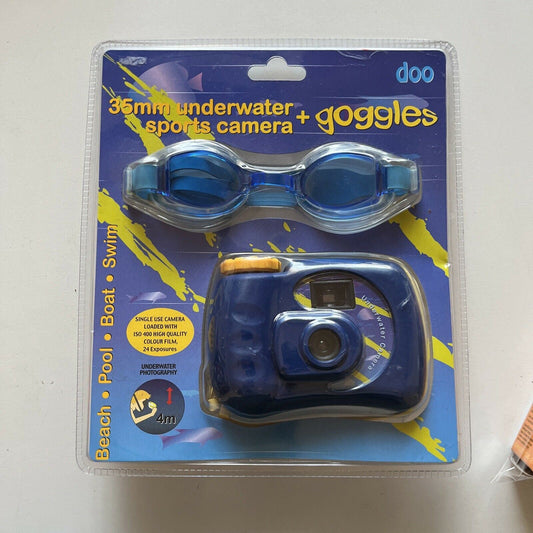*New Sealed* 35mm Underwater Sports Camera & Goggles