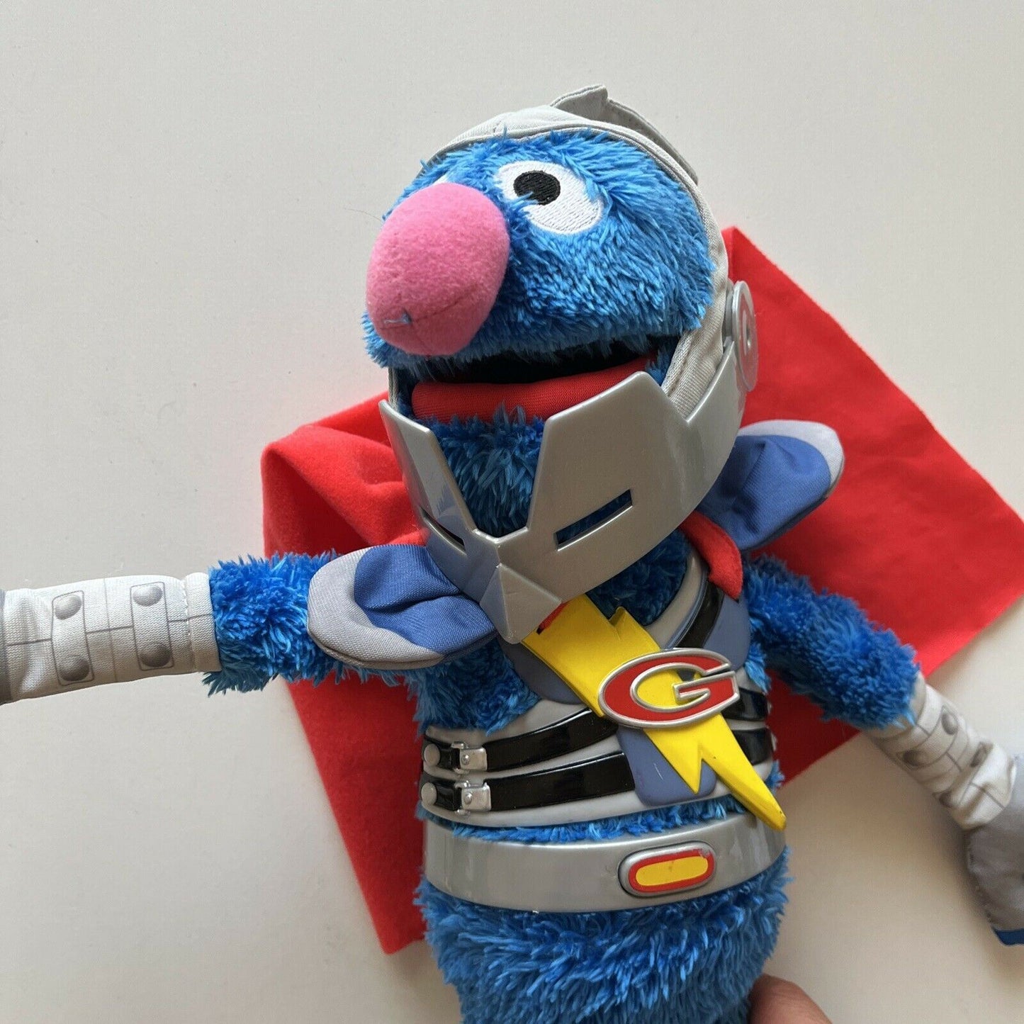 Flying Super Grover 2.0 15" Sesame Street Talking Hero 2011