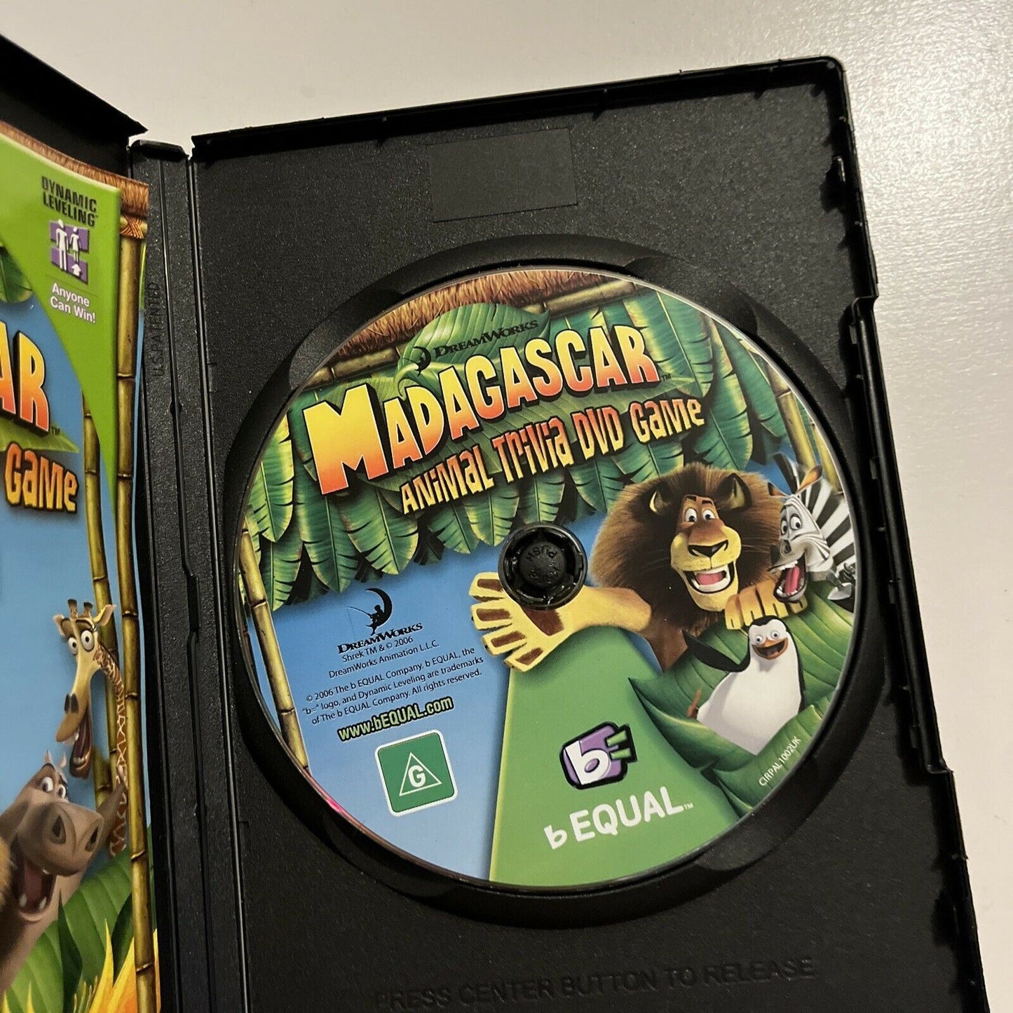 Madagascar - Animal Trivia DVD Game - 1-4 Players - Family DVD Game