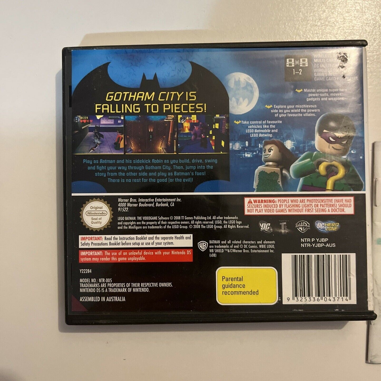 LEGO Batman: The Videogame - Nintendo DS Game - Complete With Manual