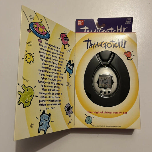 *New Unopened* Tamagotchi White 1997 - The Original Virtual Reality Pet #1800