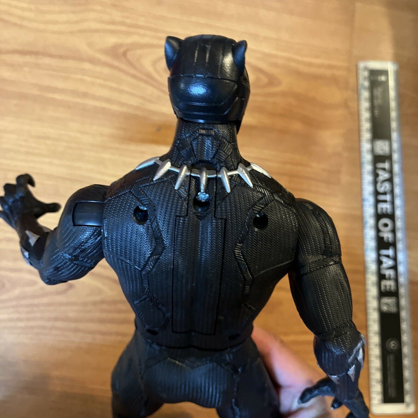 Black Panther 12" Action Figure Hasbro Marvel 2017