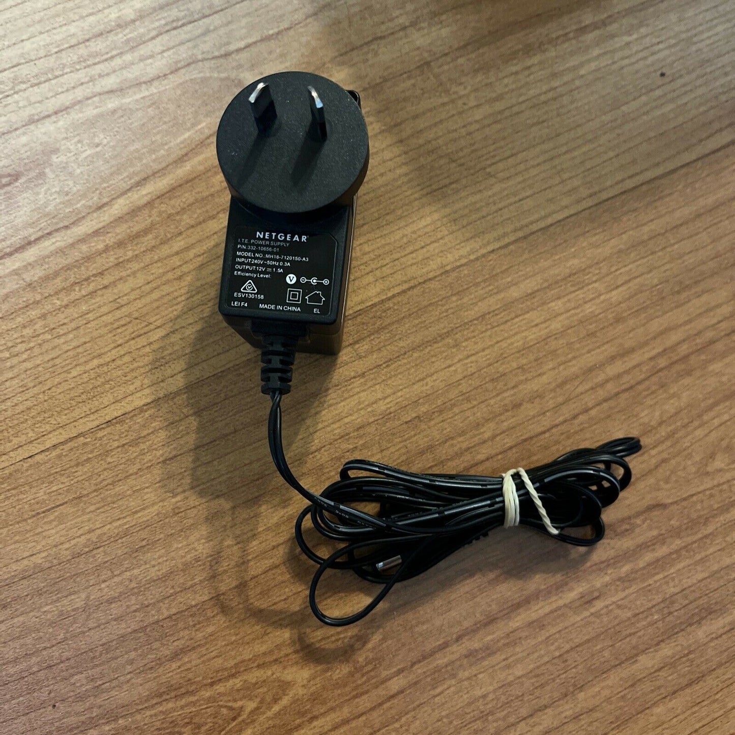 Genuine Netgear MH18-7120150-A3 Ac Adaptor 12V 1.5a