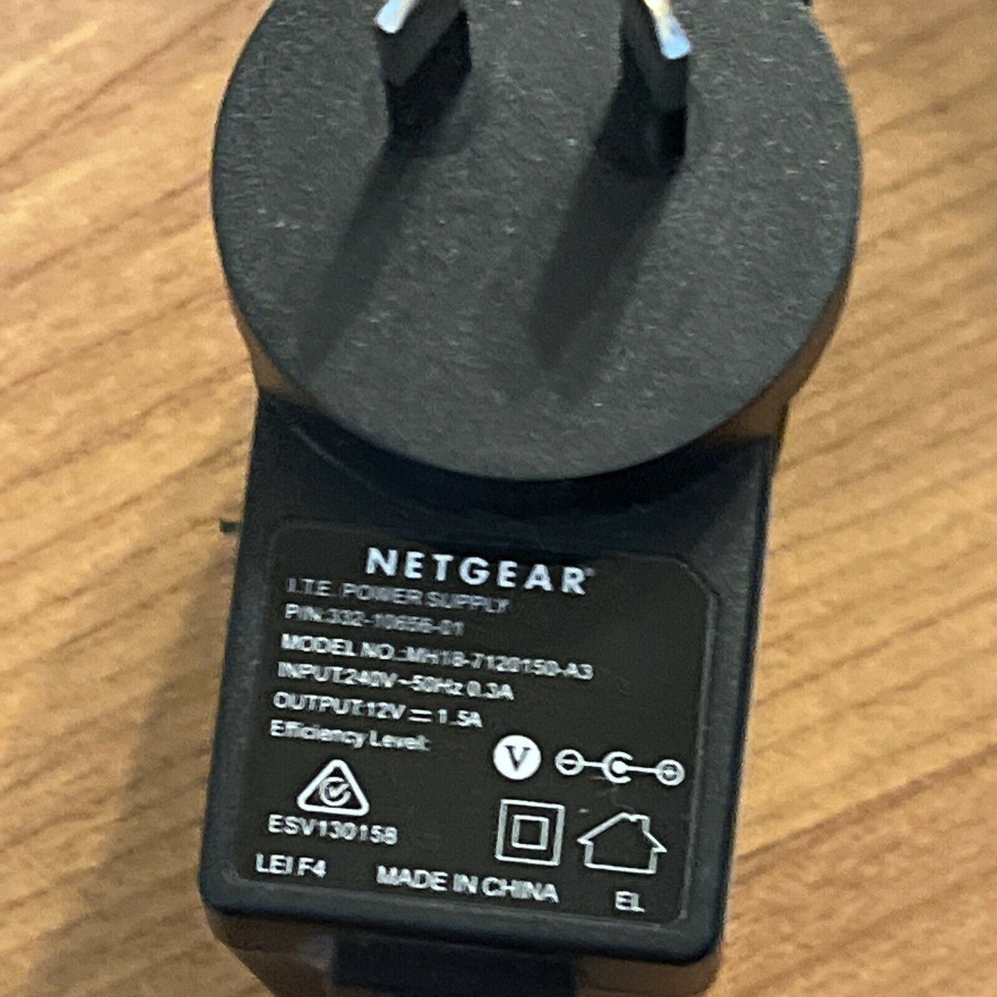 Genuine Netgear MH18-7120150-A3 Ac Adaptor 12V 1.5a
