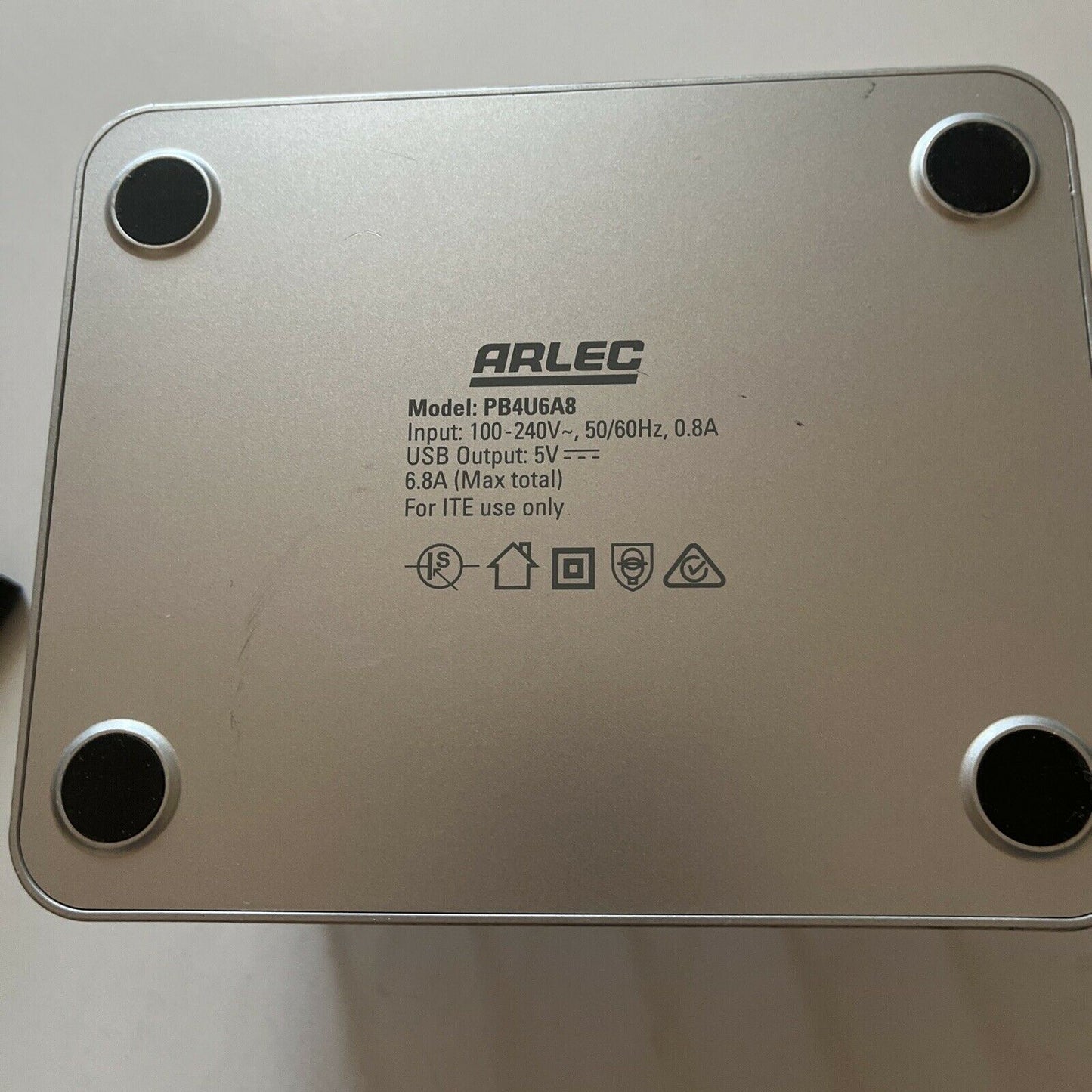 Arlec 4 Port PB4U6A8 USB Charger With Holder Charging Station