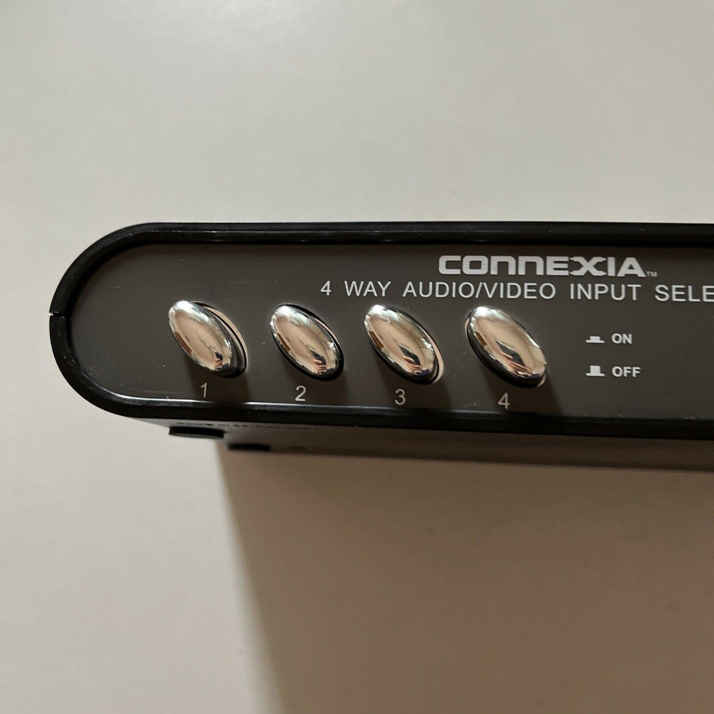 Connexia 4-Way Audio/Video Input Selector