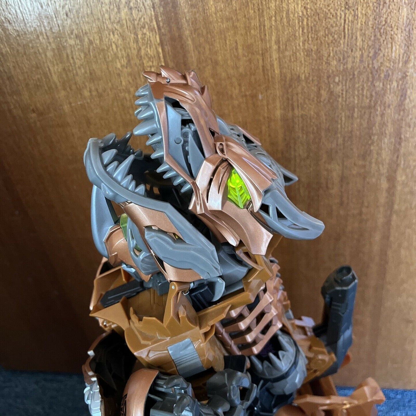 Grimlock - Stomp & Chomp 18" Transformer Hasbro