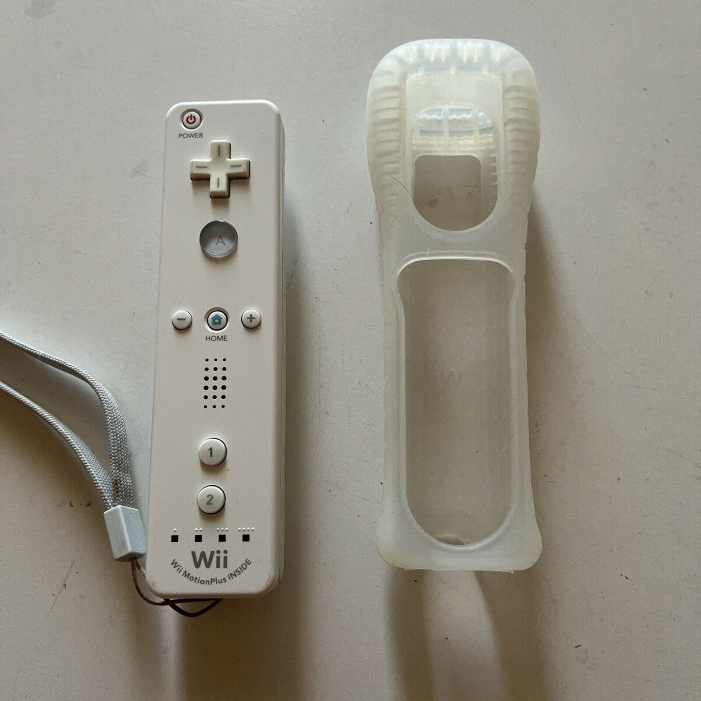 Genuine Nintendo Wii Motion Plus Controller With Protective Case RVL-036
