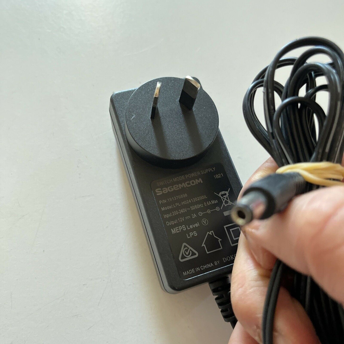 Genuine Sagemcom LPL-H024120200IL AC Adapter 12V 2A