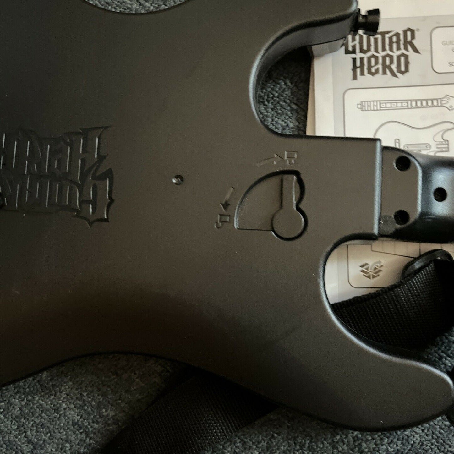 Guitar Hero - Wireless Guitar Controller For Xbox 360