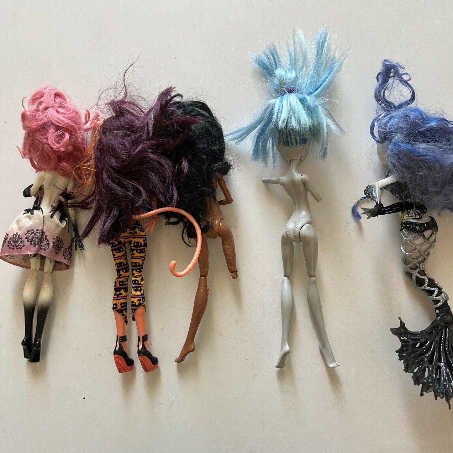 5x Monster High Doll: Sirena Von Boo, Ghoulia Yelps, Robecca steam, *Parts Only*