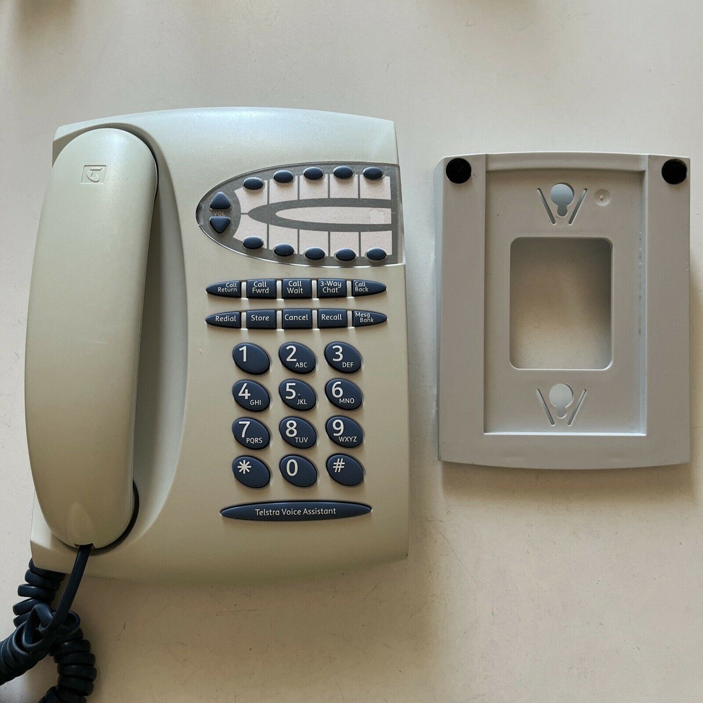 Telstra T1000S Landline Corded Telephone With Wall Mount. Tested & Working