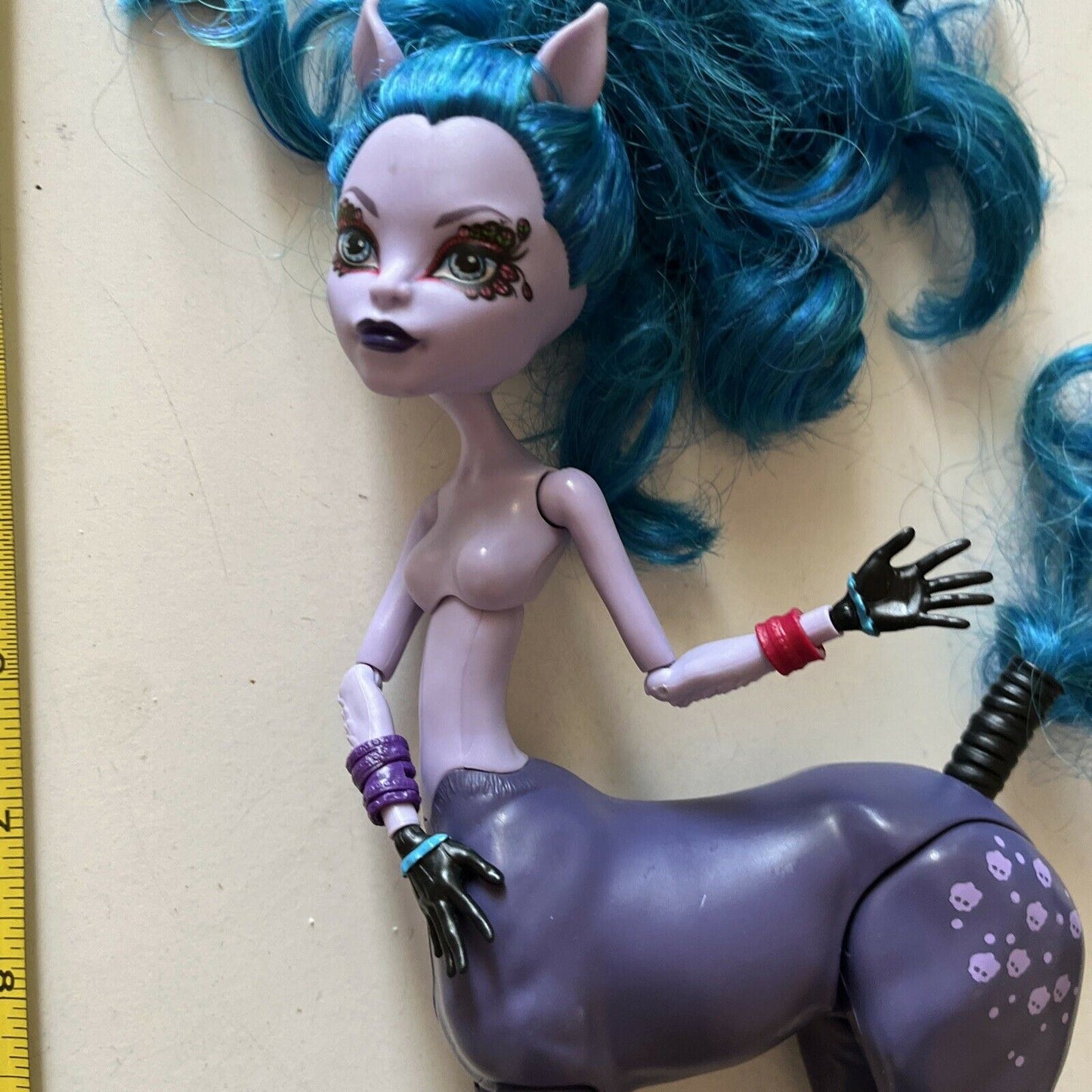 Avea Trotter - Monster High 11" Doll Mattel 2013