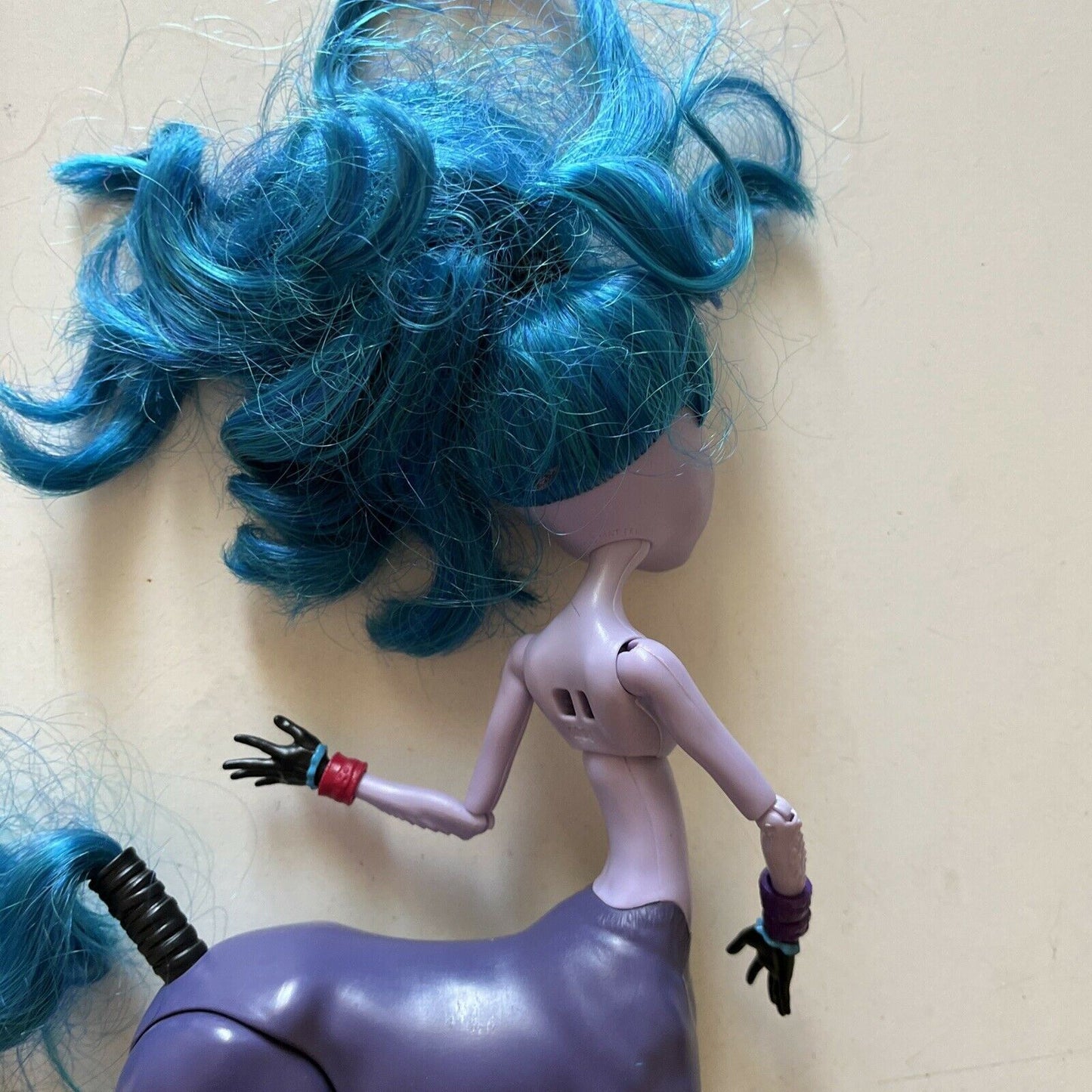 Avea Trotter - Monster High 11" Doll Mattel 2013