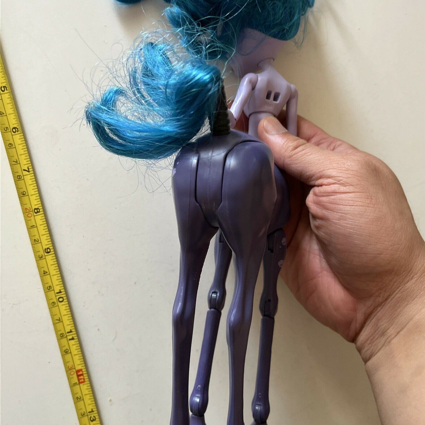 Avea Trotter - Monster High 11" Doll Mattel 2013