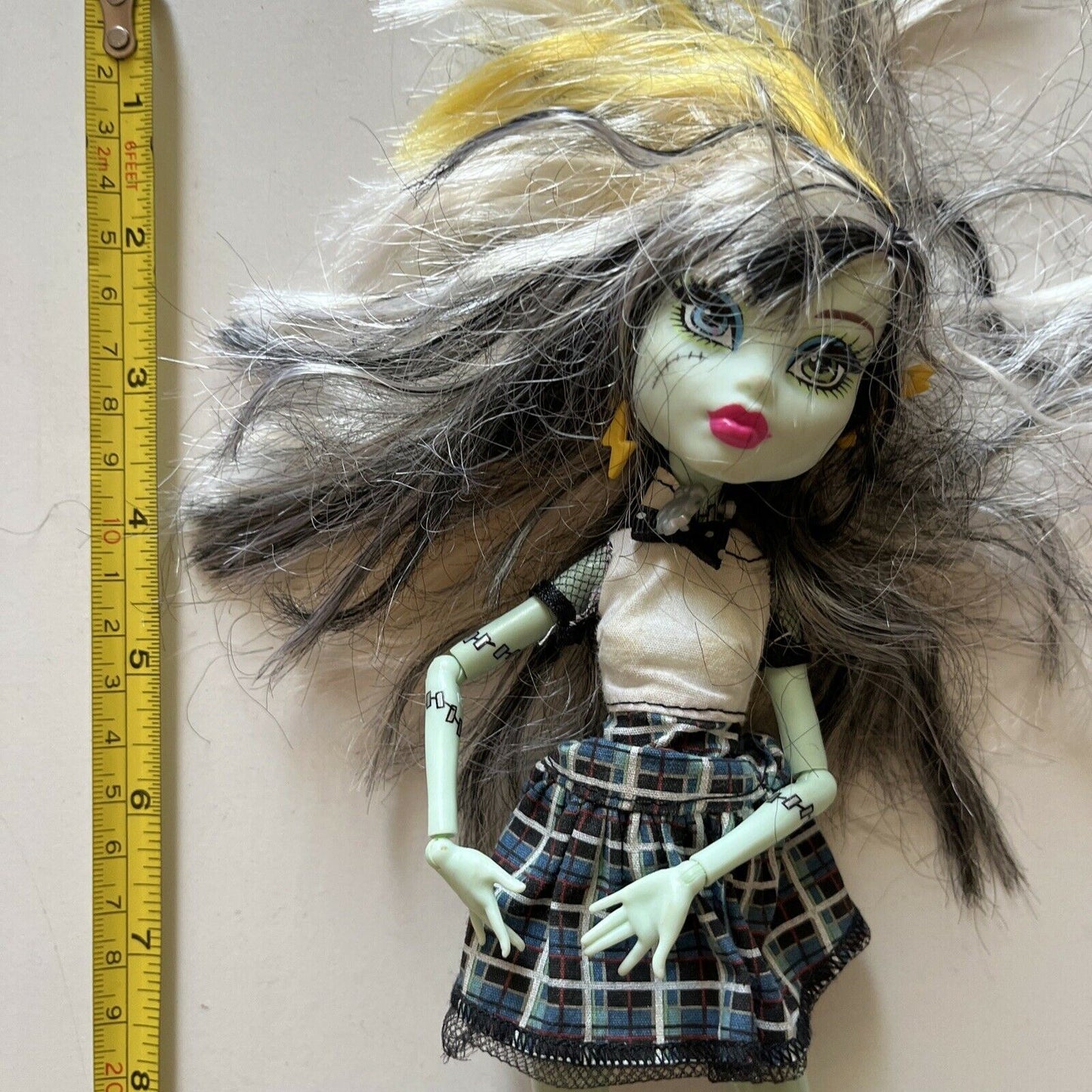 Frankie Stein Ghouls Alive! Monster High 11" Doll Mattel 2008