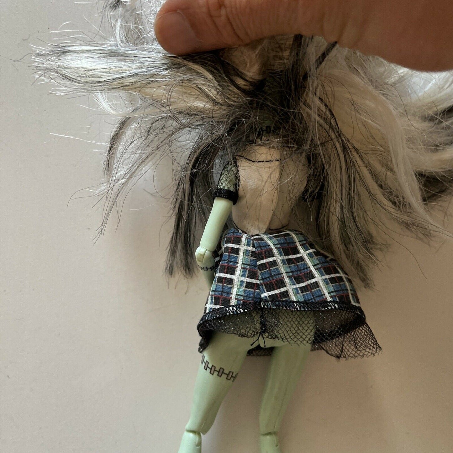 Frankie Stein Ghouls Alive! Monster High 11" Doll Mattel 2008