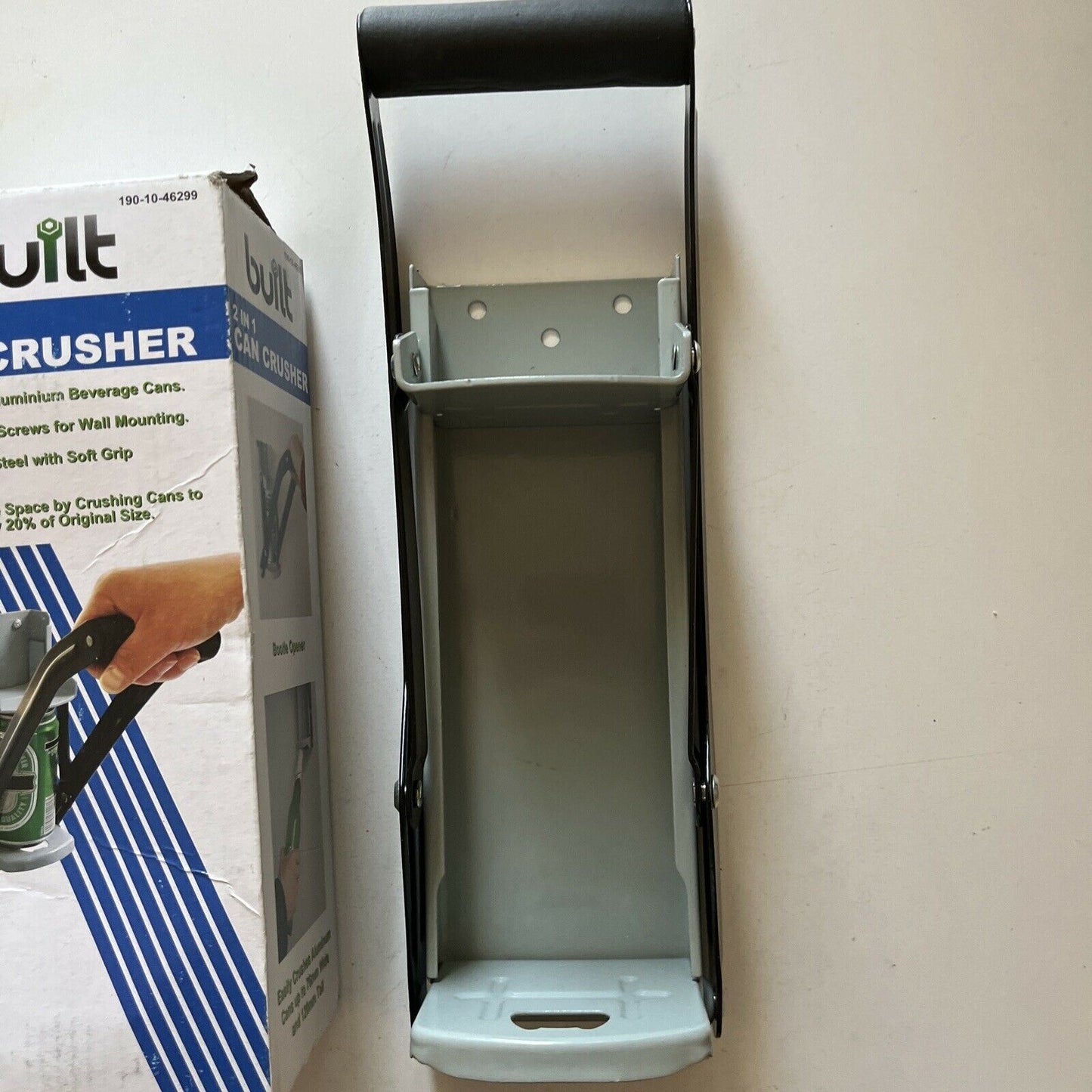 Can Crusher Heavy Duty Wall Mounted w/ Bottle Opener *Never Used*