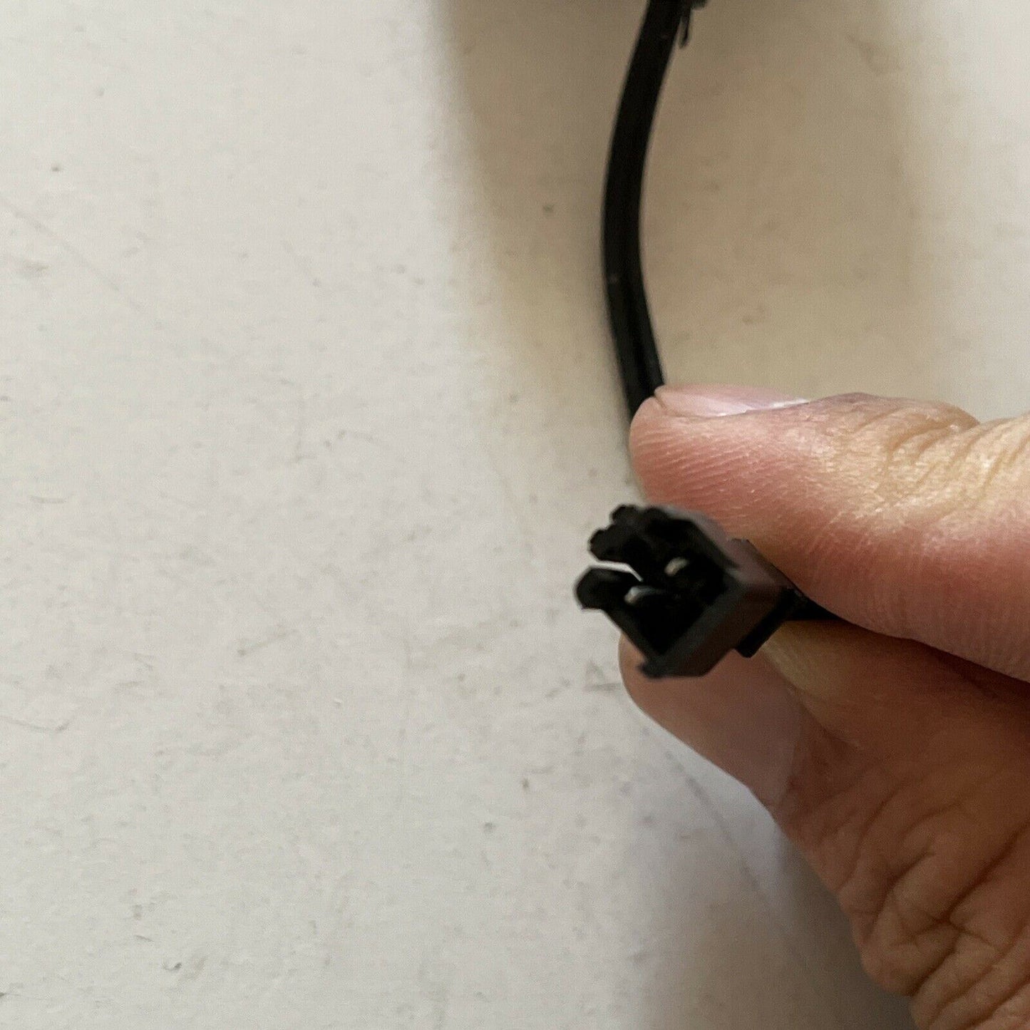 Genuine Revell AC Adapter 24094 100-240V 4.2V 800mA