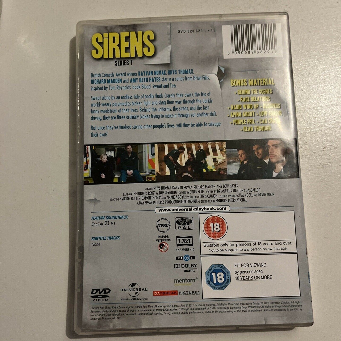 Sirens - Series 1 (DVD, 2011, 2-Disc) Kayvan Novak, Richard Madden. Region 4&2