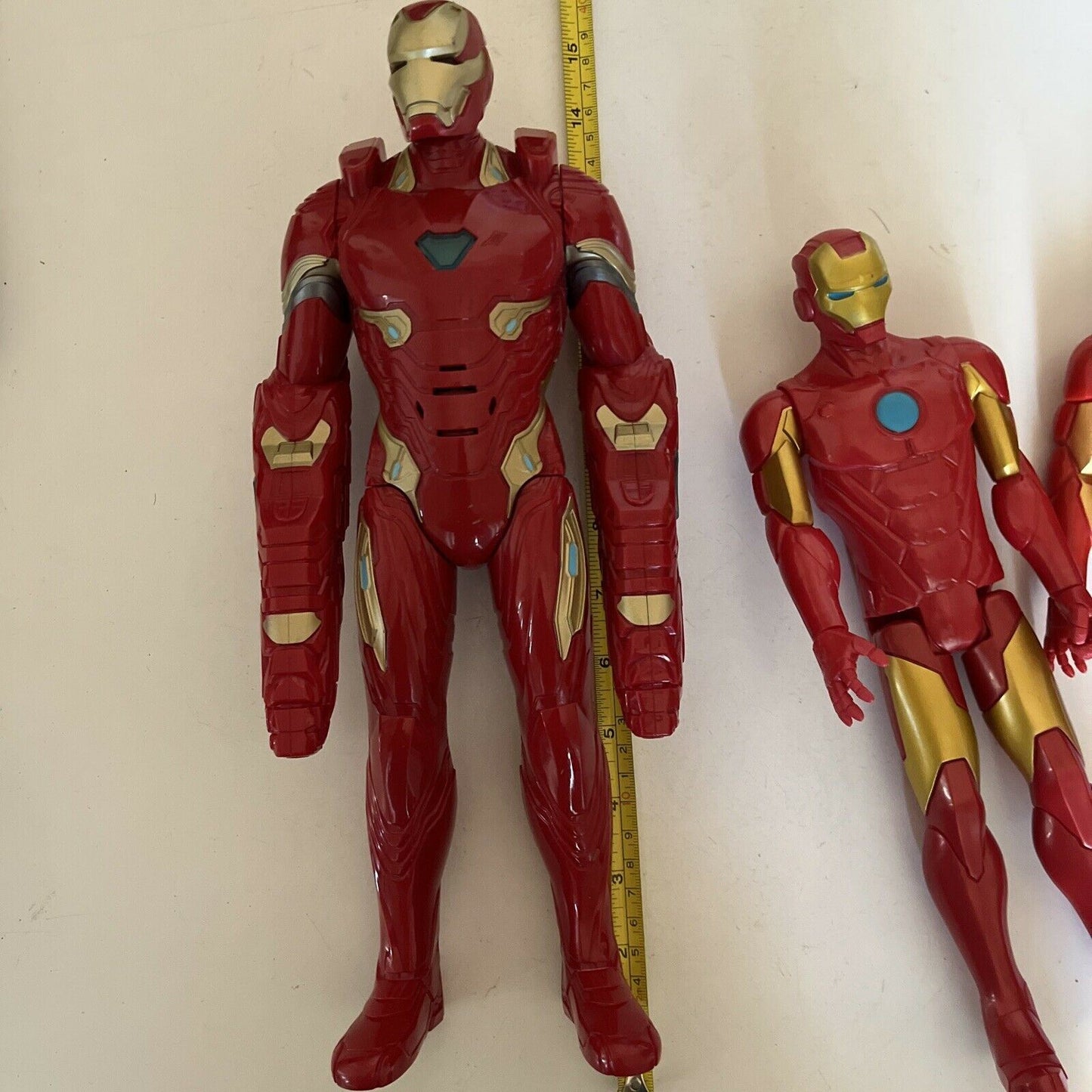 3x Iron Man Marvel Hasbro Action Figure 13" 2017, 2x 11" 2016,