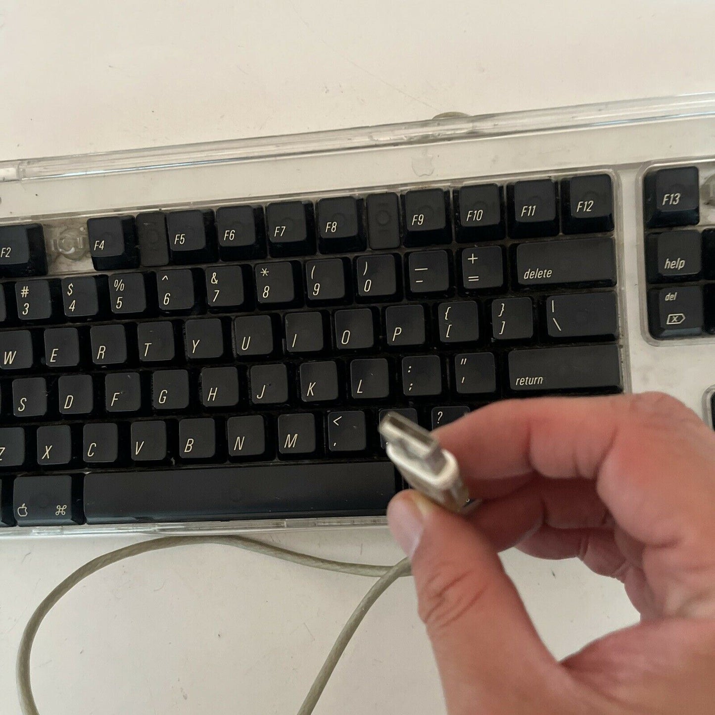 Apple USB Keyboard M7803 *Missing 3 Keys*