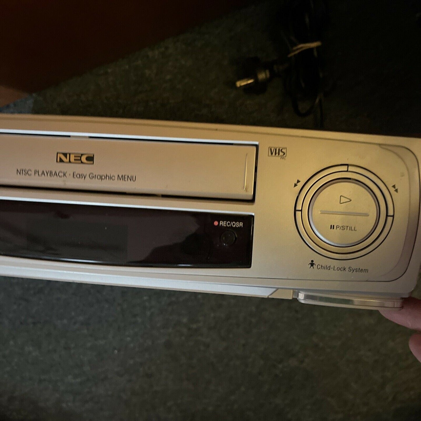NEC VN-404 VCR Video Cassette Recorder NTSC/PAL Playback With Remote