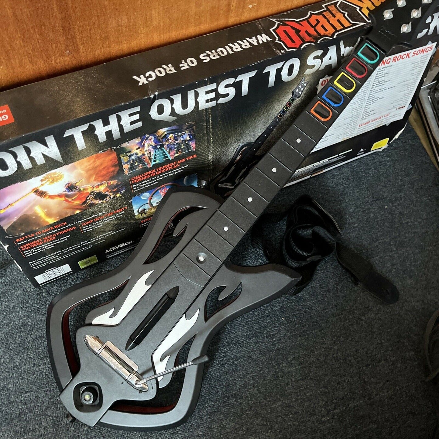Guitar Hero Wireless Guitar With Strap - Warriors Of Rock For Xbox 360 96150805