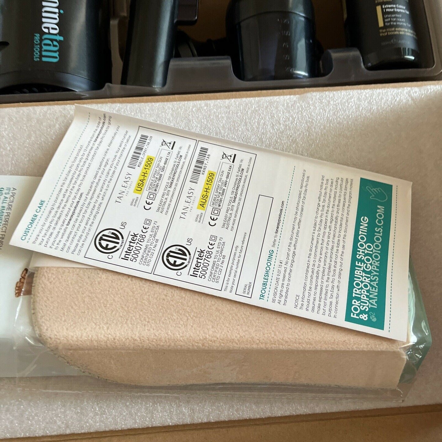 *Opened Never Used* Minetan Personal Spray Tan Kit Machine - Black