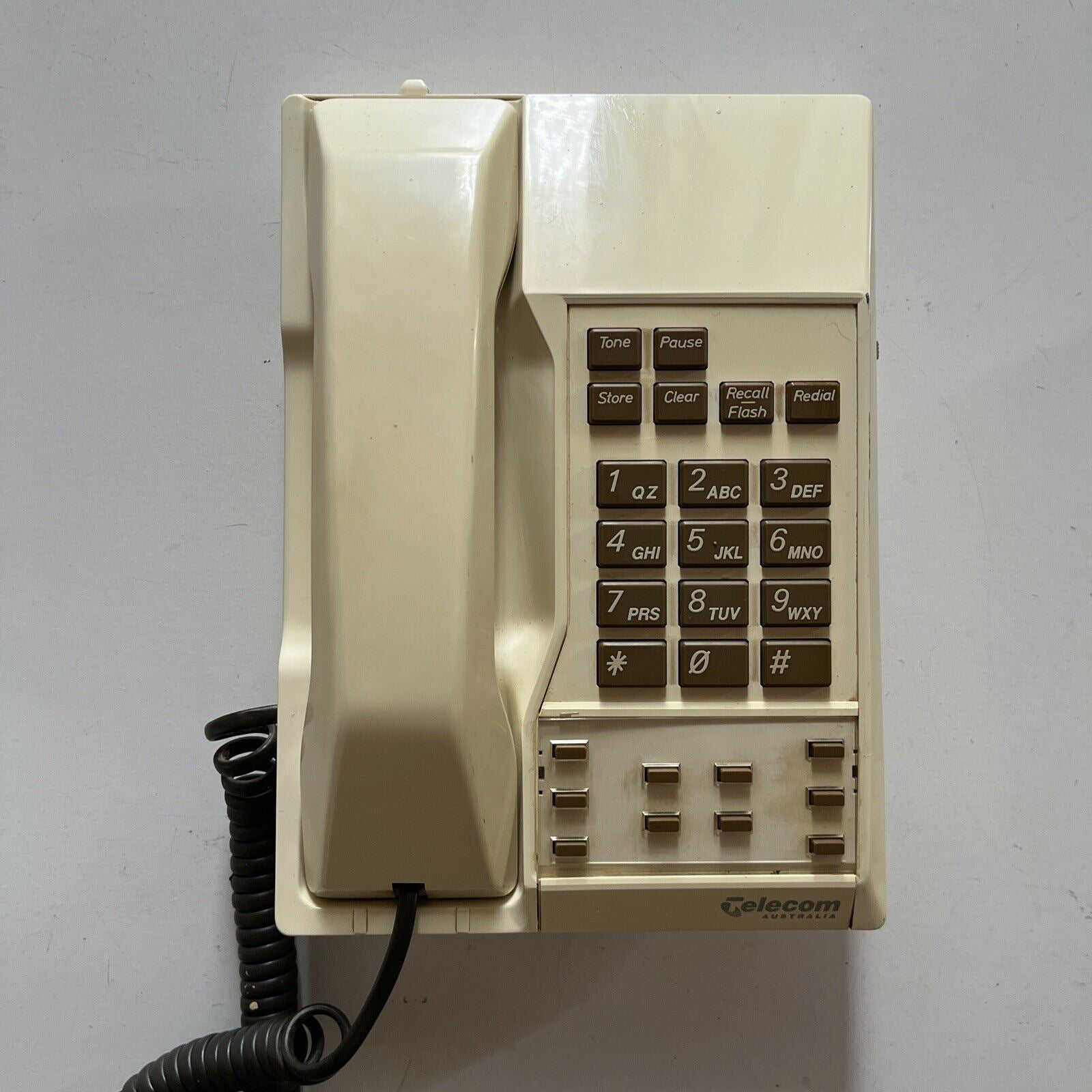 Telecom 550/117 Landline Corded Telephone - Tested and Working – Retro Unit