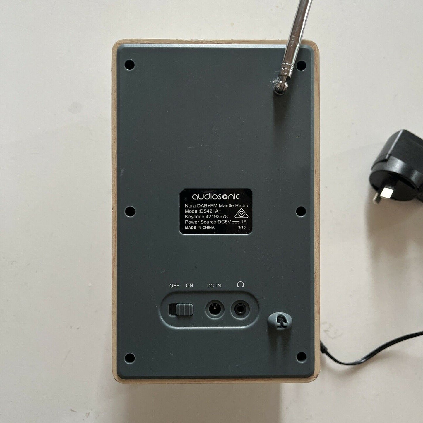 Audiosonic Nora DAB+ FM Digital Radio DS421A+ Working