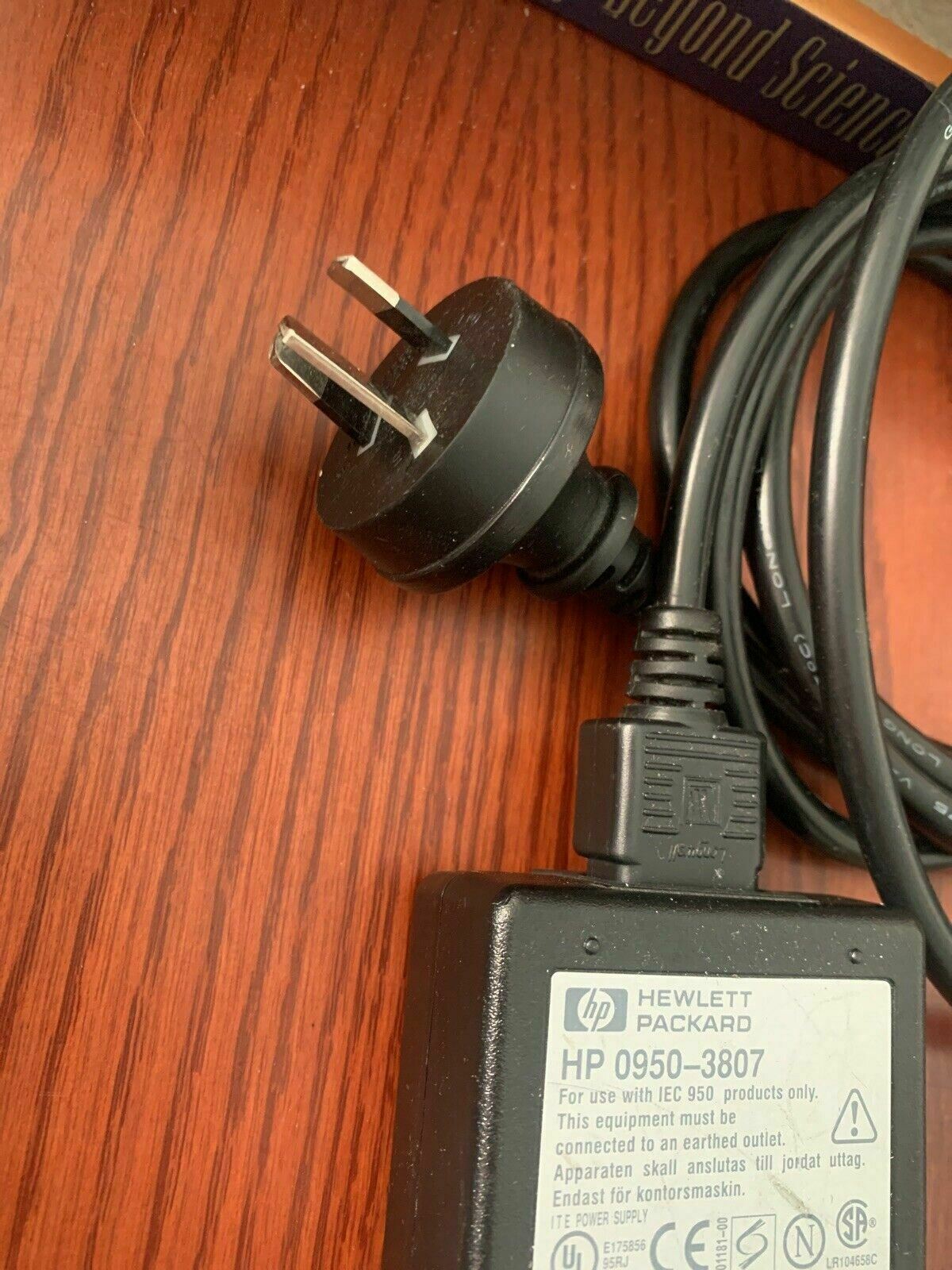 Genuine HP 0950-3870 AC Adaptor 18V 2.23A Power Supply