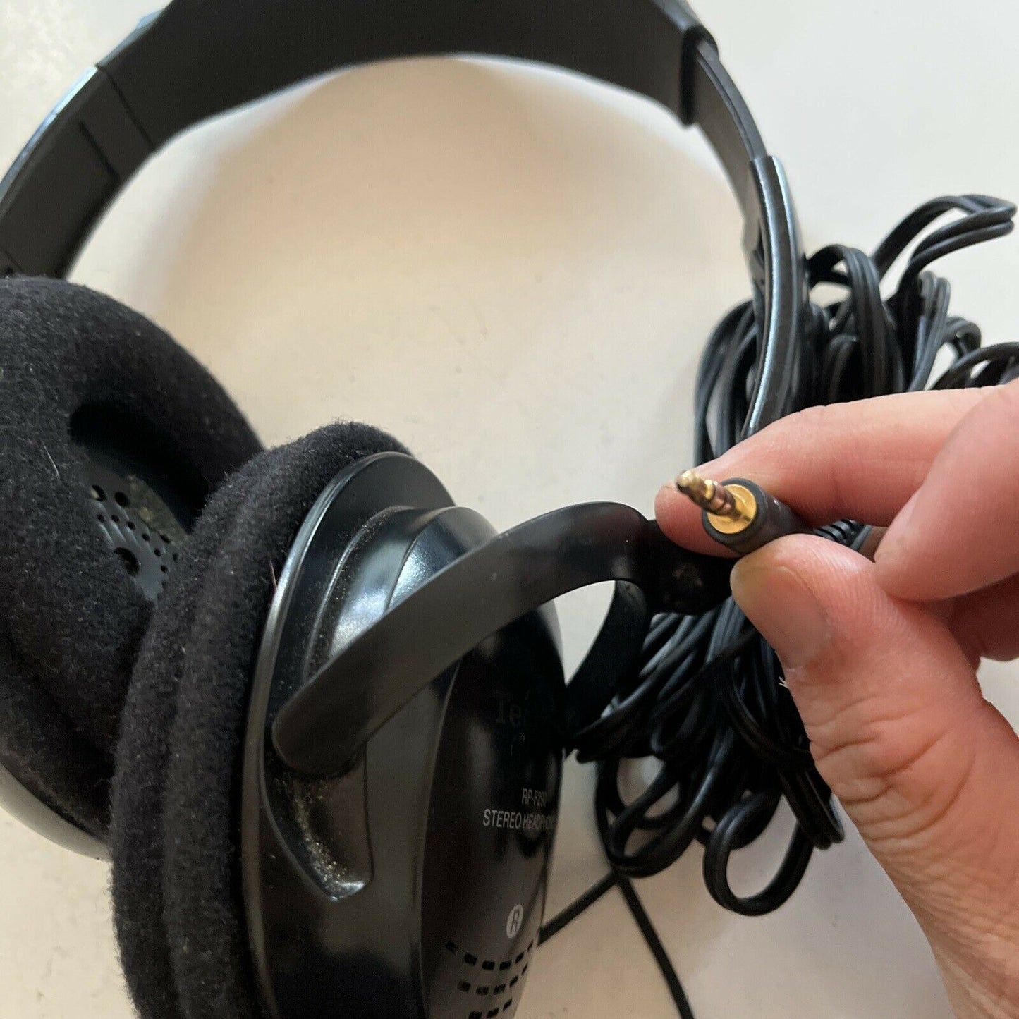 Technic RP-F290 Over The Ears Headphones Black