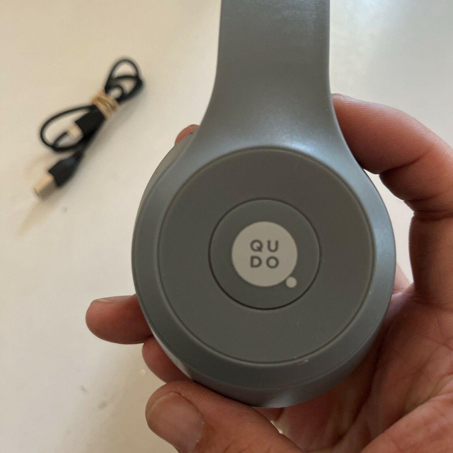 Qudo Wireless Headphones FM Built-in Radio & Bluetooth QDB460BT