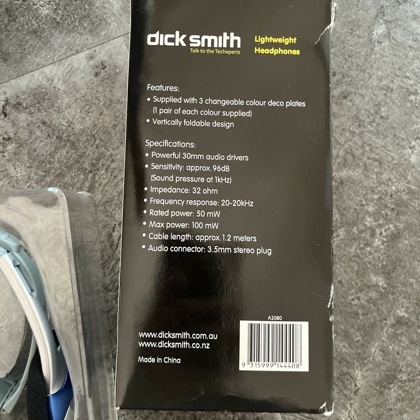 Dick Smith Lightweight Wired Headphones