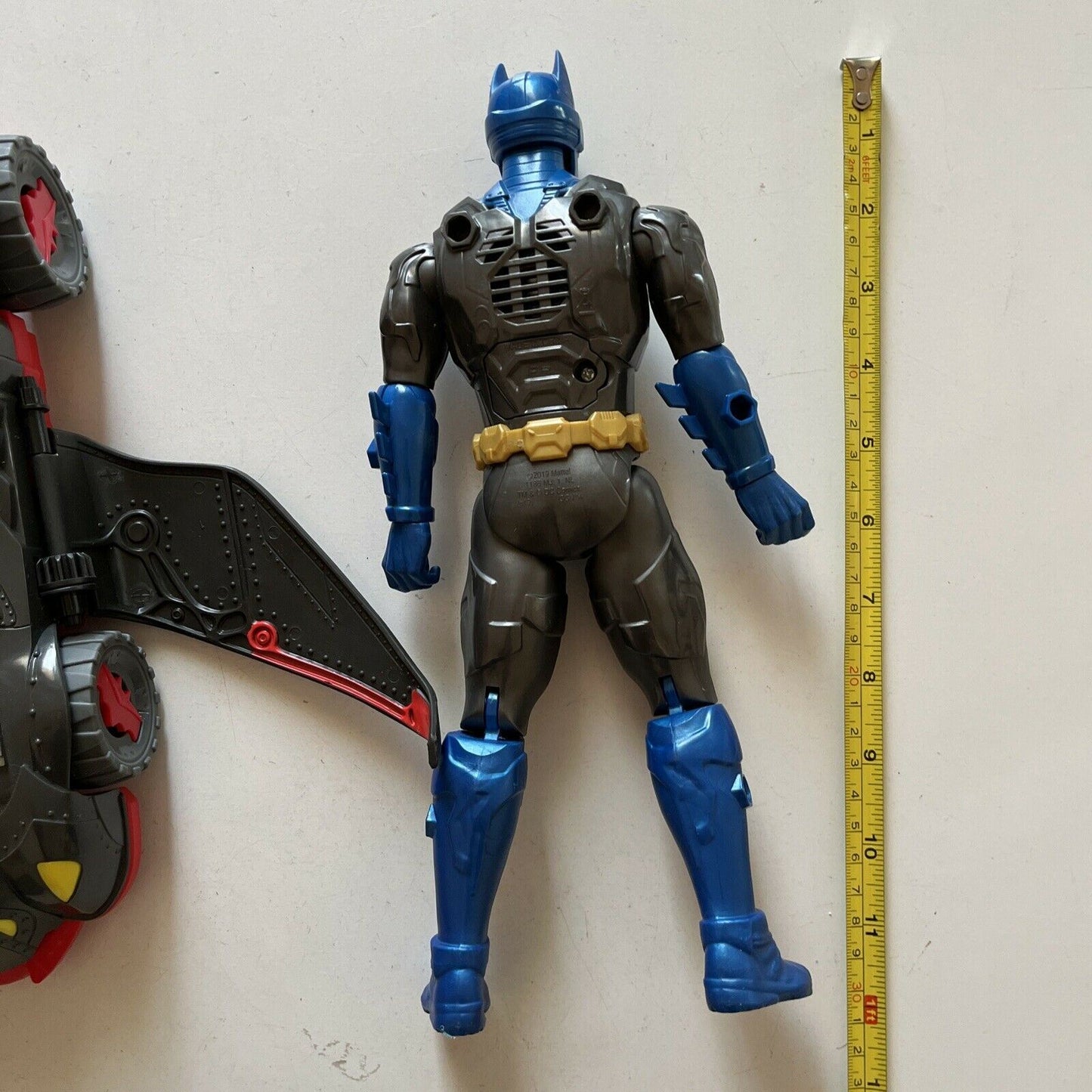 Batman Talking Lights 11" 2019 Action Figure & 2018 Batmobile 12"