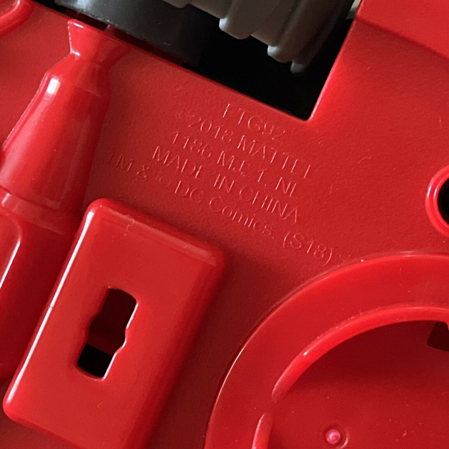 Batman Talking Lights 11" 2019 Action Figure & 2018 Batmobile 12"