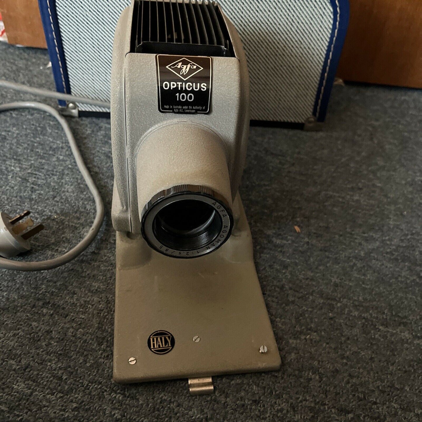 Vintage AGFA Opticus 100  Slide Projector  *For Parts Or Repair Only*