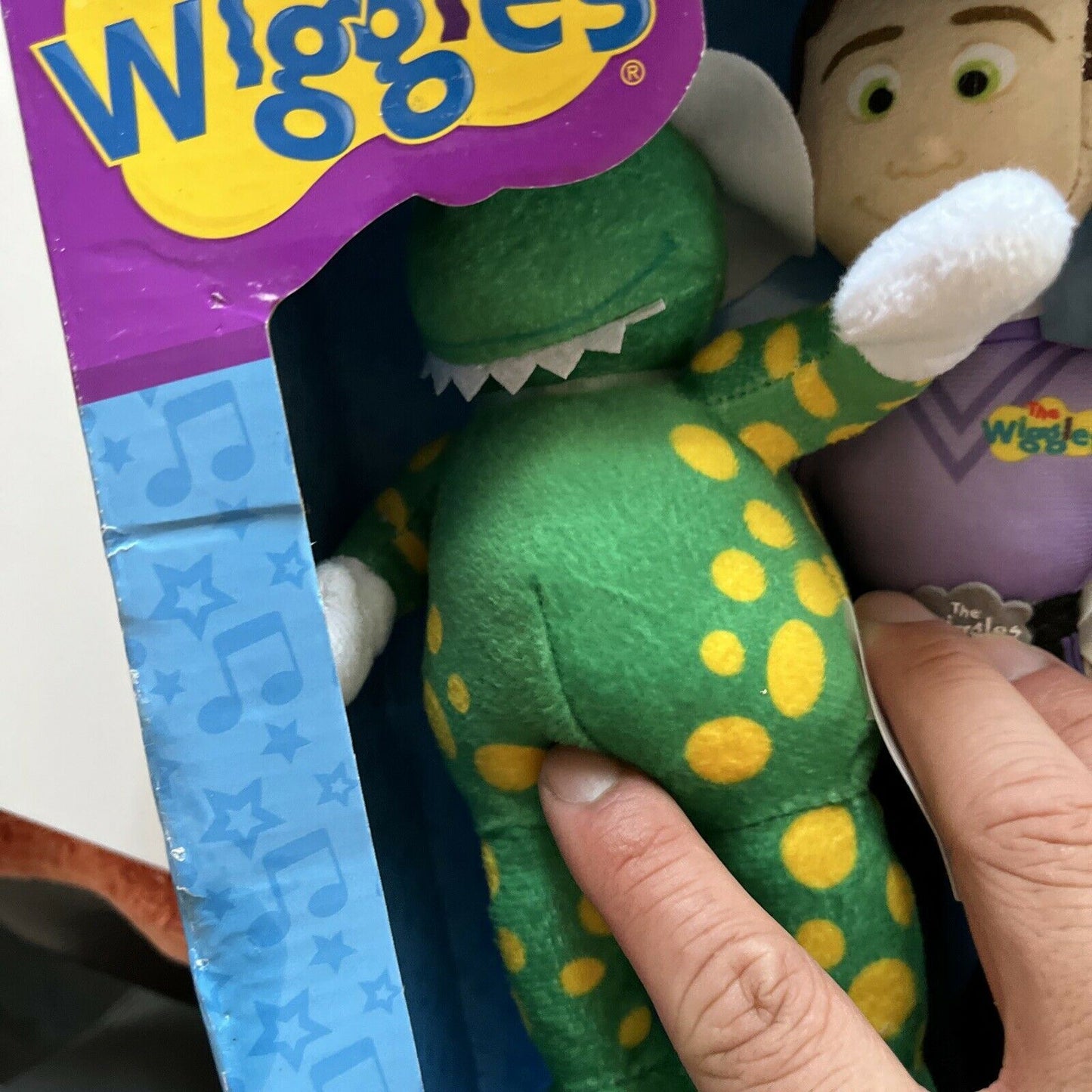 The Wiggles Collector Set Plush Toys: Simon, Anthony, Lachy, Emma, Dorothy, Wags