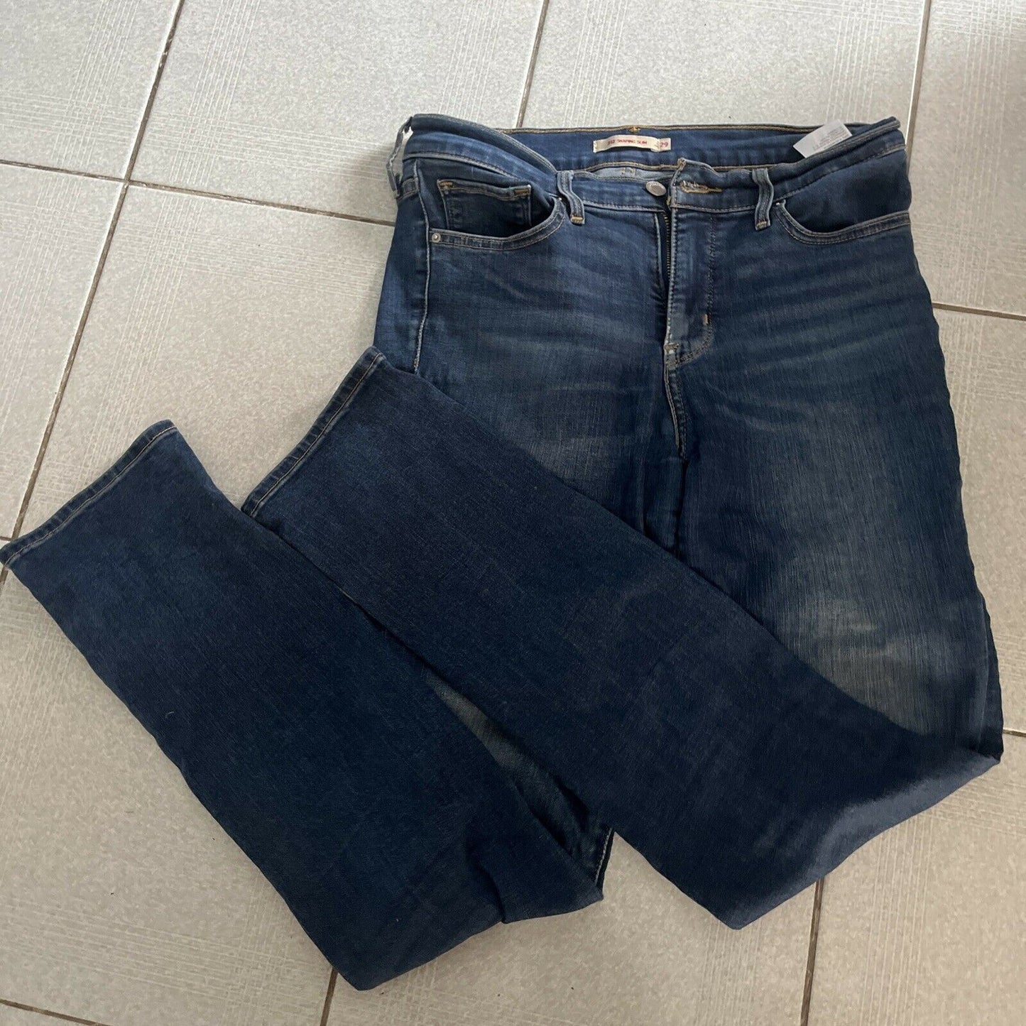 Levi Strauss & Co - 312 Shaping Slim Women's Jeans Size 29