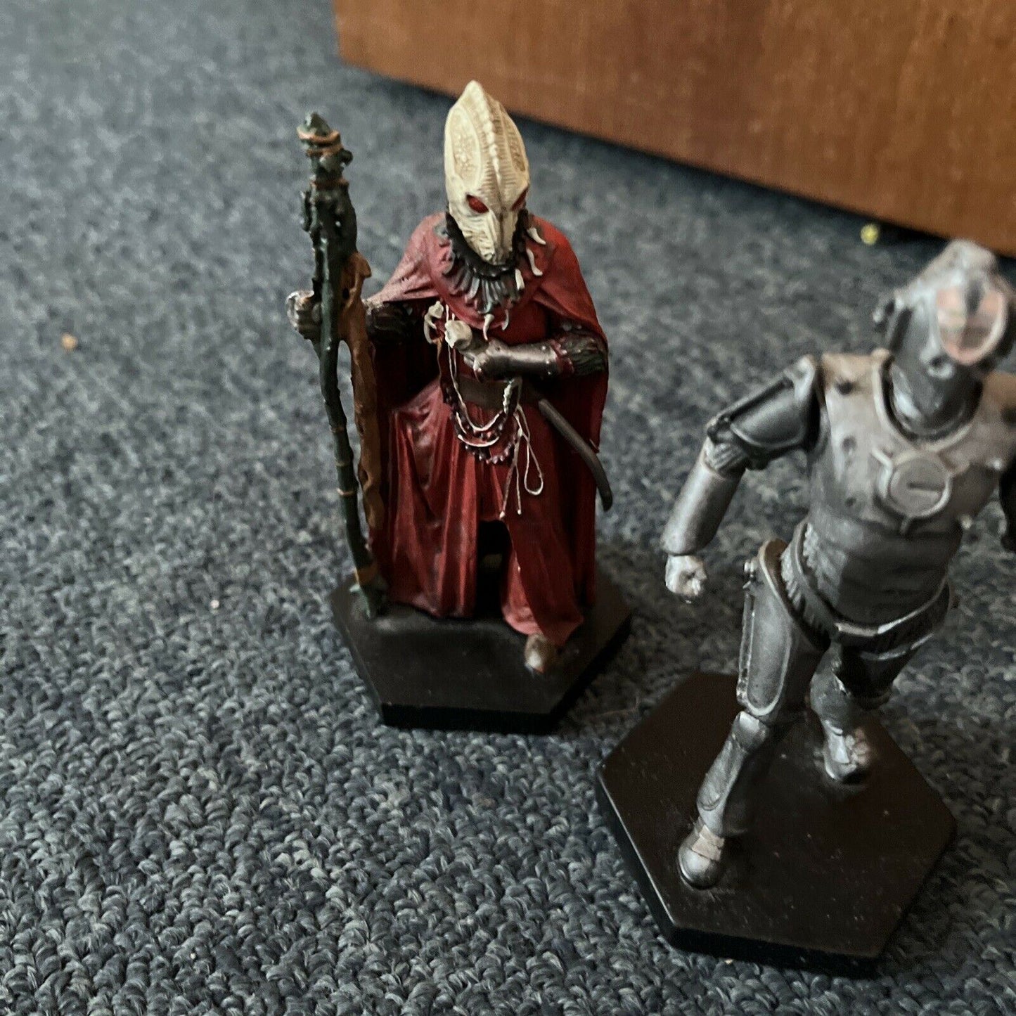 8x Doctor Who Action Figures 3-4": Cyber Controller, Dalek, Rassilon, Scarecrow.