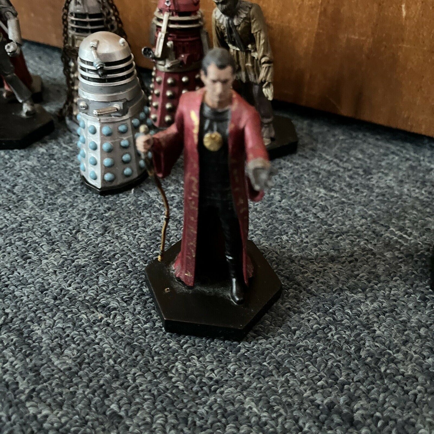 8x Doctor Who Action Figures 3-4": Cyber Controller, Dalek, Rassilon, Scarecrow.