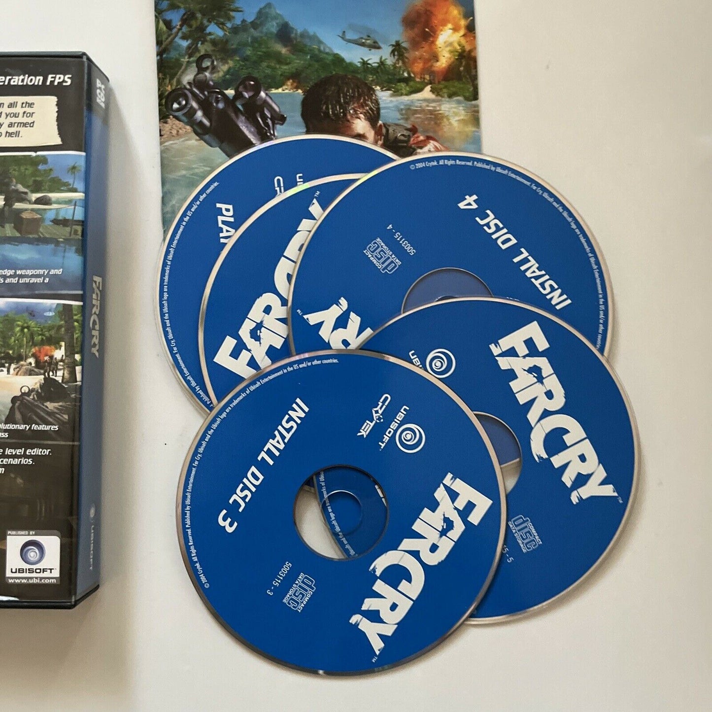 FARCRY PC CD-ROM Complete With Manual 5 Discs Included