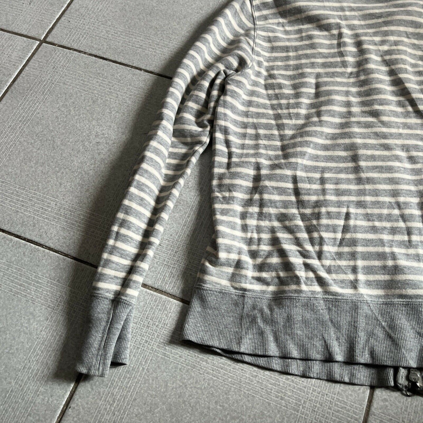 Uniqlo Hoodie XL Size Grey White Stripe Cotton Polyester