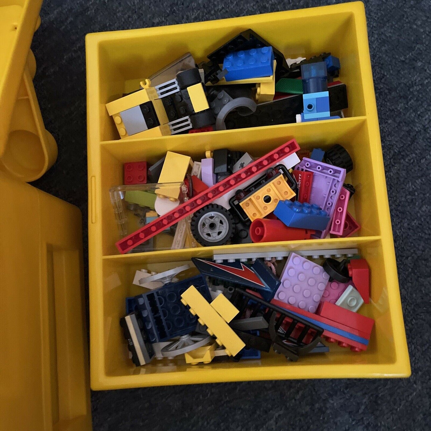 Lego Bulk Lot City Wheels Bricks With Genuine Lego Box (Box + Lego =1.335kg)