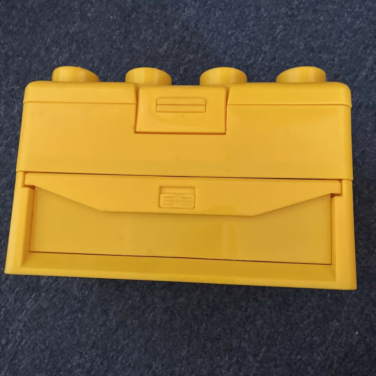 Lego Bulk Lot City Wheels Bricks With Genuine Lego Box (Box + Lego =1.335kg)