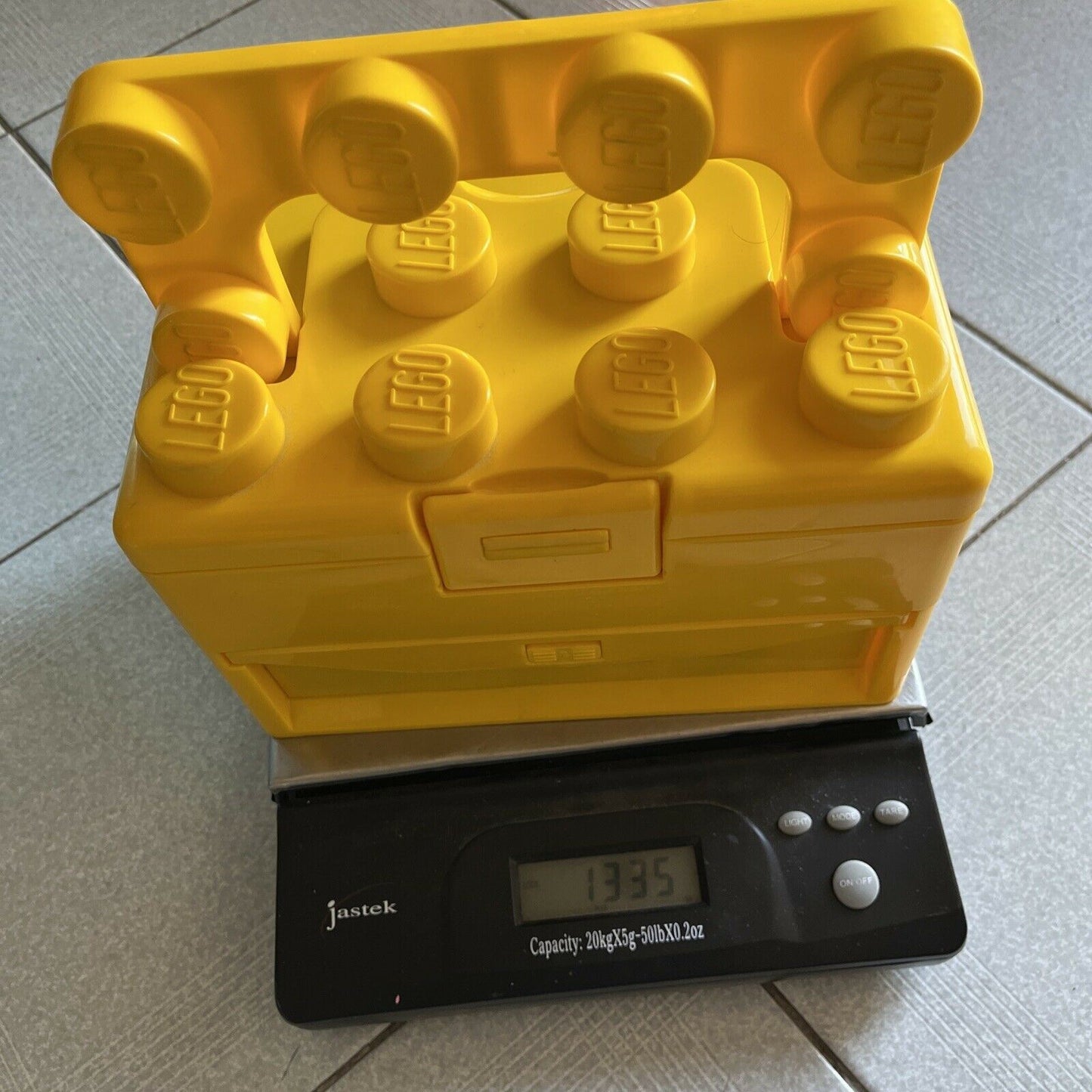 Lego Bulk Lot City Wheels Bricks With Genuine Lego Box (Box + Lego =1.335kg)