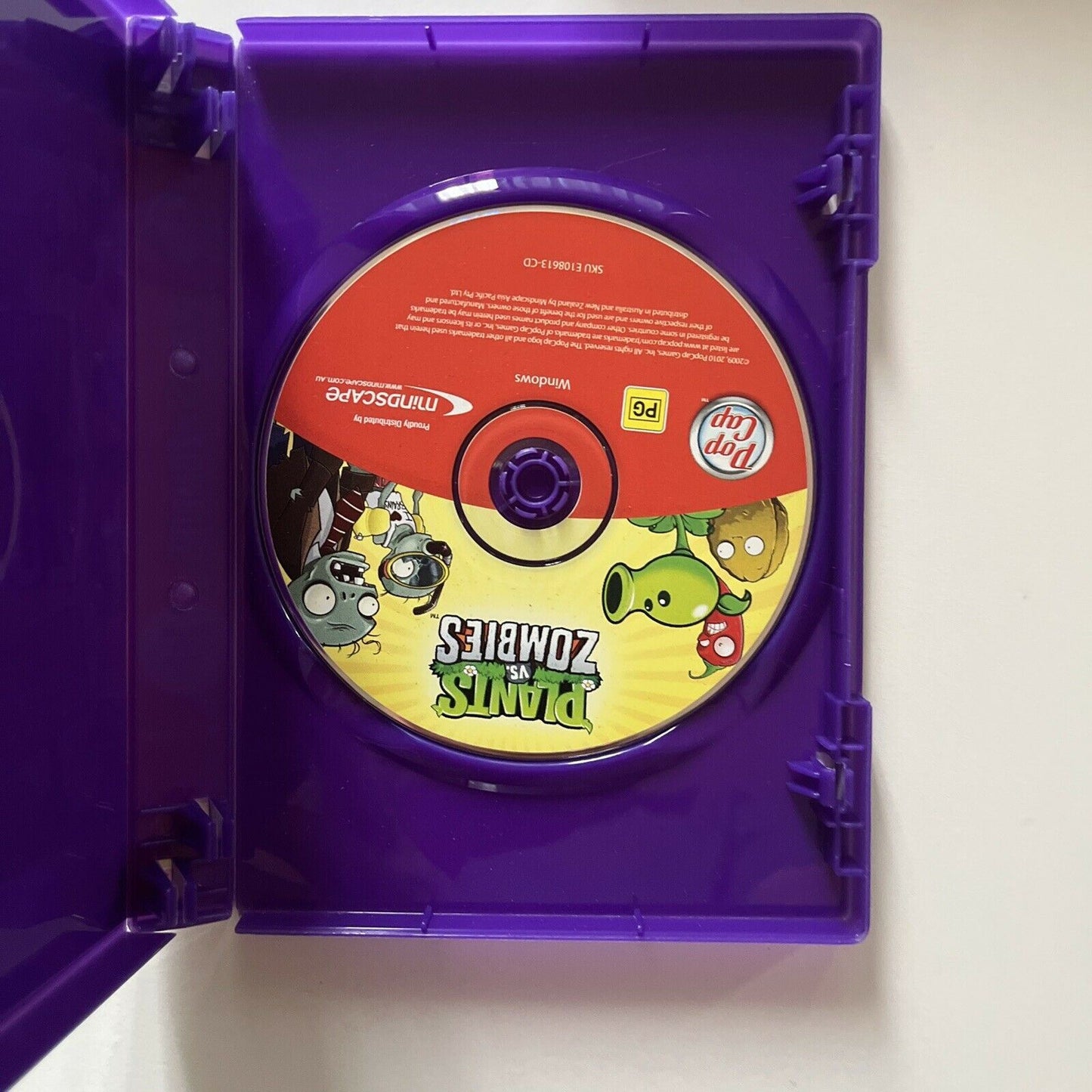 Plants Vs. Zombies Game Game Of The Year Edition PC Mac CDROM